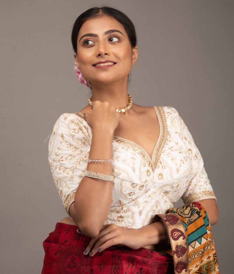 Embroidery White Silk Blouse with Golden Lace - Image 4